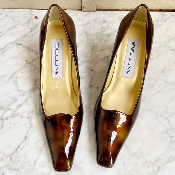 SOLD :: Vintage 90s Tortoise Shell Square Toe Pumps - Picture 3 of 10